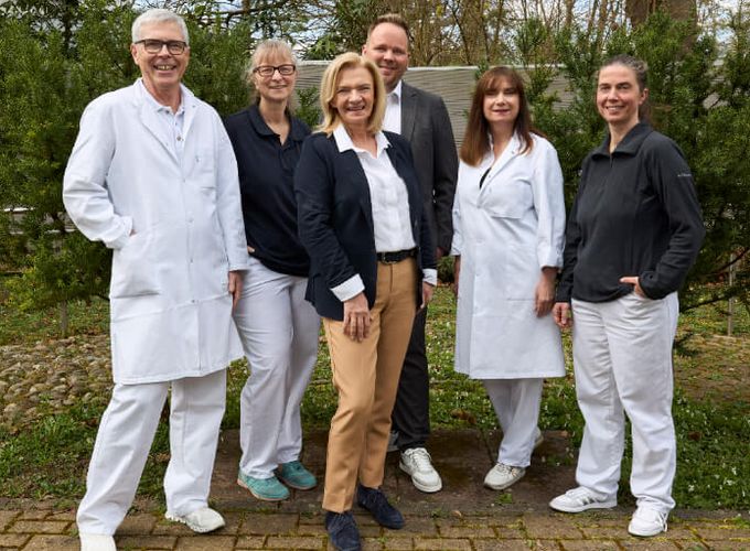 Gruppenbild der Klinikleitung der MEDICLIN Seidel-Klinik